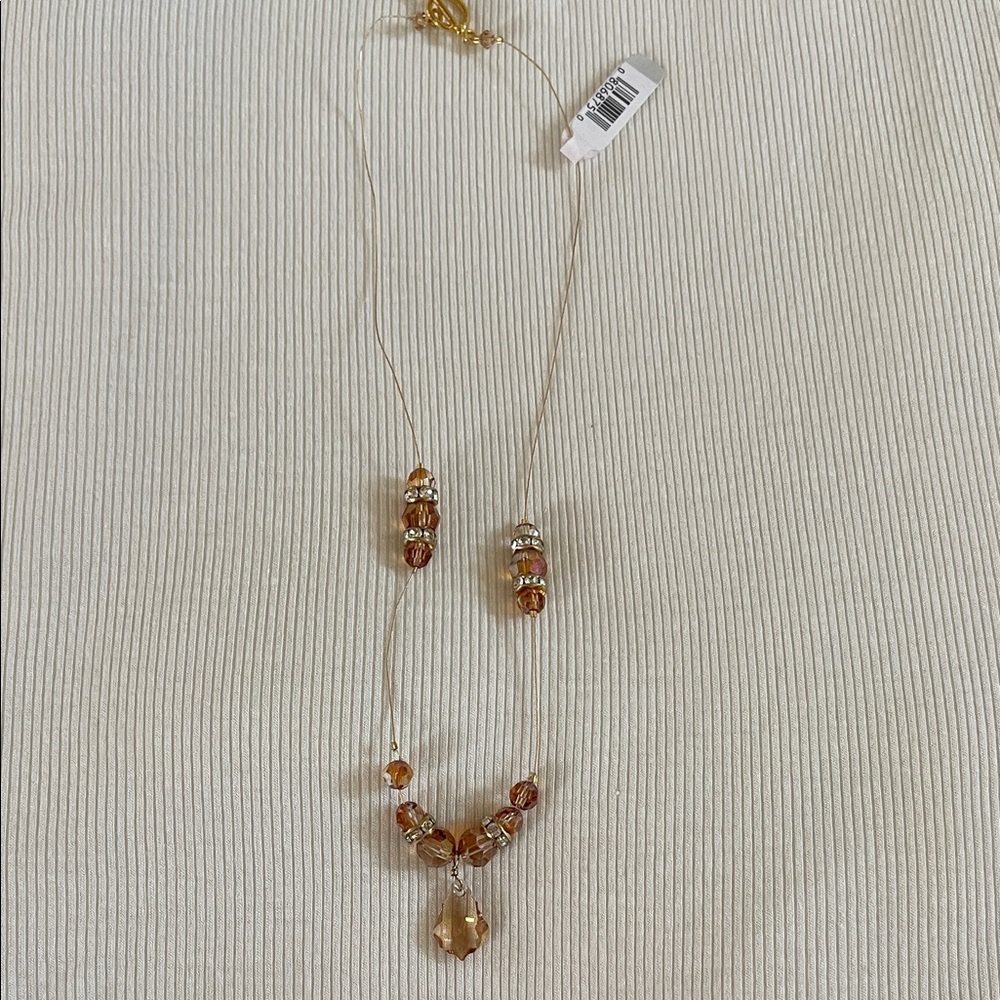 Y2K Gold-Tone 16” Amber crystal Bead Pendant Necklace